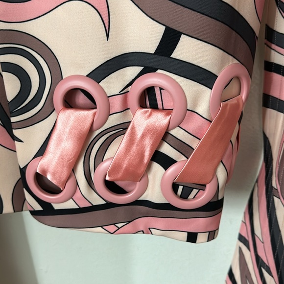 Flamingo Swirl BB Suit Jacket - Picture 6 of 6